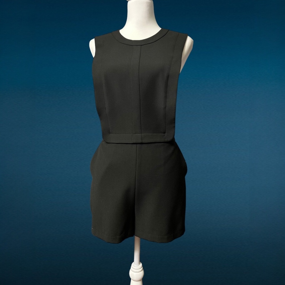 NWT BCBG MAXAZRIA “LENI” Snappy cut-out Romper
